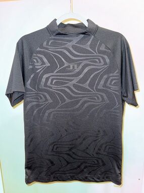J.Lindeberg Black Short-Sleeve Performance Tee with Tonal Wave Pattern